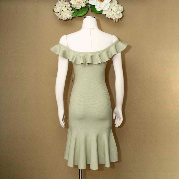NWT Express Body Con Ruffle Off The Shoulder Mini  Sweater Dress size M - Picture 3 of 8